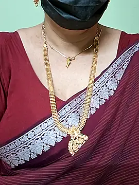 Snapshot of ananya956 chatting on 03/04/25, 03:11 ananya956 online show from 03/04/25, 03:11