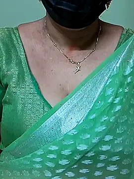 Snapshot of ananya956 chatting on 03/10/25, 03:12 ananya956 online show from 03/10/25, 03:12