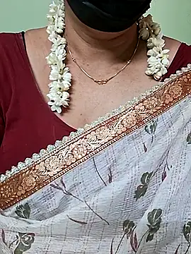 Snapshot of ananya956 chatting on 03/13/25, 05:43 ananya956 online show from 03/13/25, 05:43