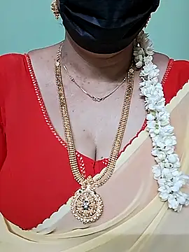 Snapshot of ananya956 chatting on 03/14/25, 07:04 ananya956 online show from 03/14/25, 07:04