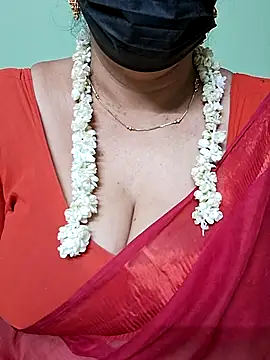 Snapshot of ananya956 chatting on 03/18/25, 01:00 ananya956 online show from 03/18/25, 01:00