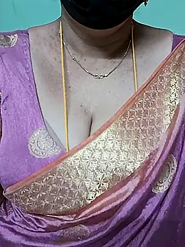 Snapshot of ananya956 chatting on 03/20/25, 03:23 ananya956 online show from 03/20/25, 03:23