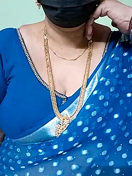 Snapshot of ananya956 chatting on 03/21/25, 03:12 ananya956 online show from 03/21/25, 03:12