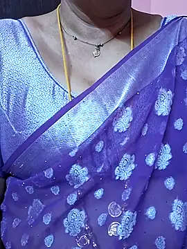 ananya956 online show from 04/14/26, 10:32