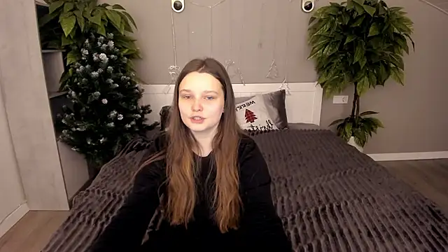 Snapshot of MagicPeachh_ chatting on 01/14/26, 06:52 MagicPeachh online show from 01/14/26, 06:52