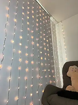 Snapshot of im_anna_ chatting on 03/13/25, 12:56 im anna online show from 03/13/25, 12:56