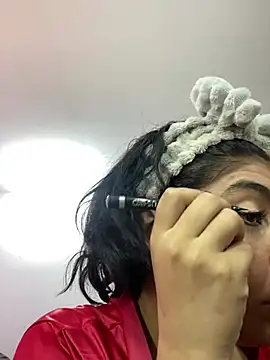 Snapshot of im_anna_ chatting on 03/20/25, 11:05 im anna online show from 03/20/25, 11:05