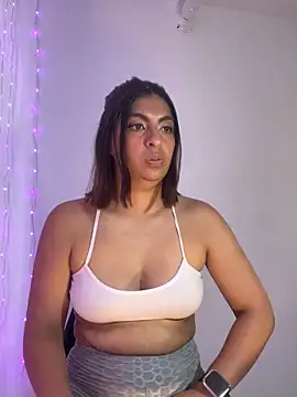 Snapshot of im_anna_ chatting on 09/10/25, 09:04 im anna online show from 09/10/25, 09:04