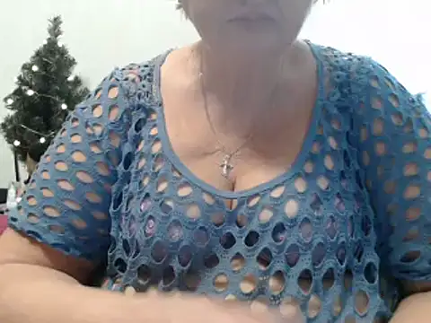 DeniseeRose online show from 12/01/24, 05:13