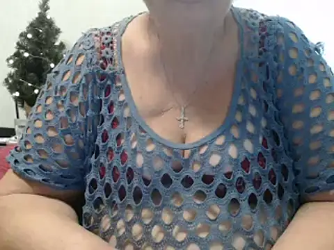 DeniseeRose online show from 12/03/24, 02:49