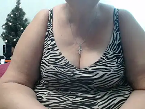 DeniseeRose online show from 12/03/24, 11:46