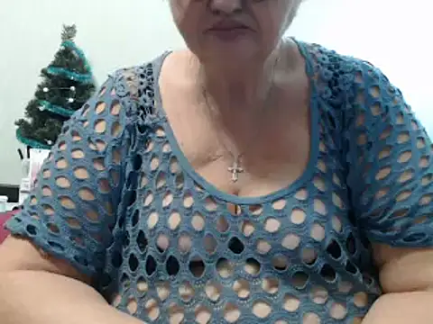 DeniseeRose online show from 12/29/24, 02:21