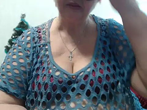 DeniseeRose online show from 01/02/25, 02:43