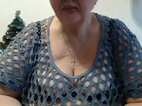 DeniseeRose online show from 01/02/25, 01:30