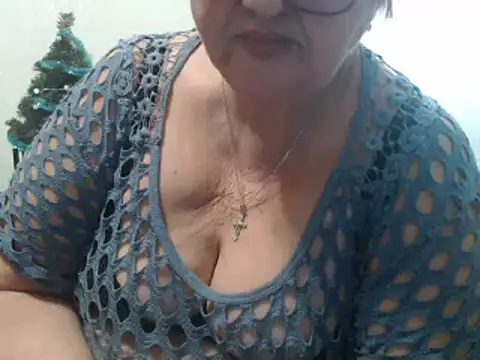 DeniseeRose online show from 01/15/25, 12:41