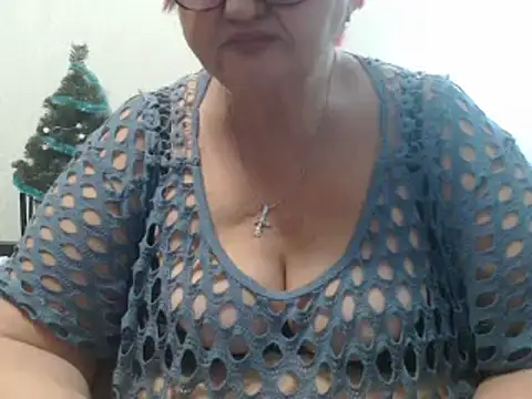 DeniseeRose online show from 01/16/25, 05:23