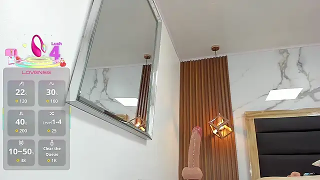 ALICIATARLY online show from 04/16/26, 09:39