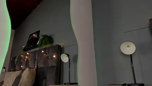 LilithSmith  online show from 02/12/26, 11:38