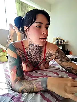 taaylor33 online show from 10/01/25, 07:53