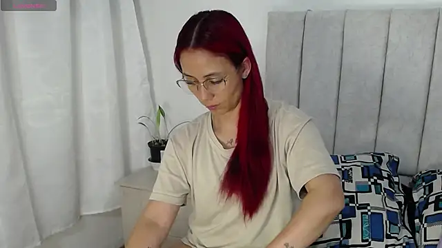 anny roberts online show from 10/07/25, 03:36