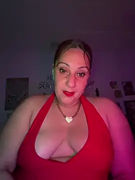 Snapshot of DeeLight124 chatting on 04/10/26, 05:12 DeeLight124 online show from 04/10/26, 05:12