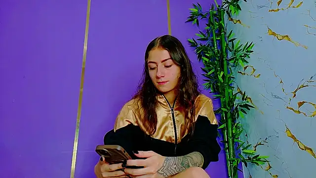 scarlet-jonesx online show from 09/26/25, 12:36