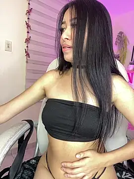 Snapshot of Starliee__ chatting on 01/18/25, 02:58 Starliee   online show from 01/18/25, 02:58