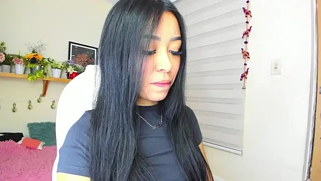 Snapshot of Starliee__ chatting on 01/23/25, 11:47 Starliee   online show from 01/23/25, 11:47