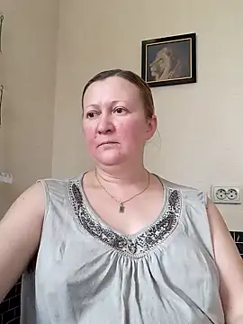 Snapshot of blondyaguar chatting on 01/27/25, 09:34 blondyaguar online show from 01/27/25, 09:34