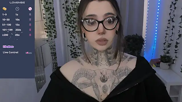 Dixi Pixi  online show from 04/30/26, 05:36