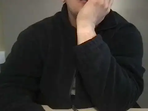 Snapshot of cookingmonster10 chatting on 11/25/25, 08:58 cookingmonster10 online show from 11/25/25, 08:58