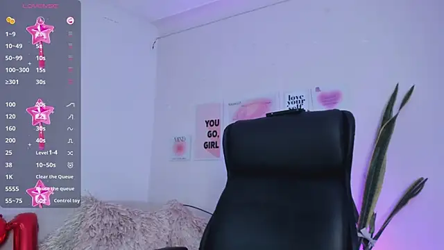 Snapshot of MissSussy chatting on 02/05/25, 06:24 MissSussy online show from 02/05/25, 06:24