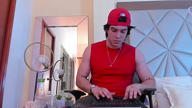 Karimferrer online show from 02/04/25, 03:44