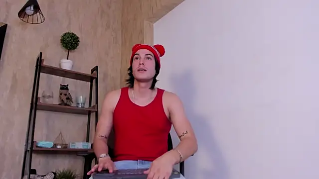 Karimferrer online show from 11/04/25, 07:24