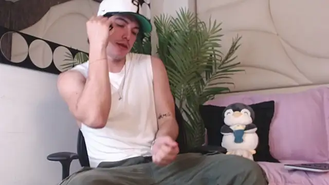 Karimferrer online show from 03/03/26, 04:18