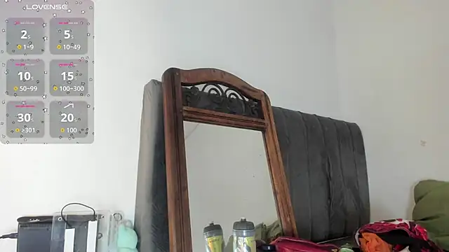 latinaStepmom online show from 09/26/25, 01:53