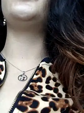 Snapshot of LisbethMoore_ chatting on 04/14/26, 04:35 LisbethMoore online show from 04/14/26, 04:35