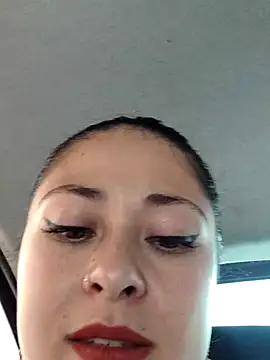 Snapshot of LisbethMoore_ chatting on 04/18/26, 08:53 LisbethMoore online show from 04/18/26, 08:53