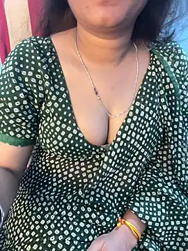 Spicy sari girl online show from 07/28/26, 04:41