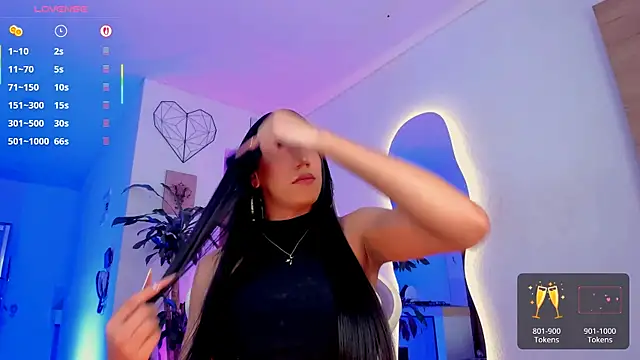 Snapshot of Pretty_Mariangel chatting on 06/19/26, 03:55 Pretty Mariangel online show from 06/19/26, 03:55