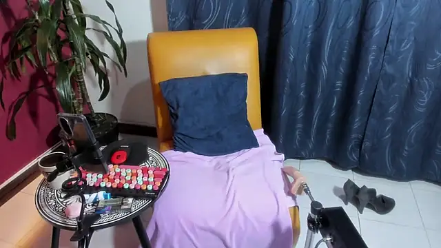 BrendaSex Hot online show from 10/21/25, 11:49