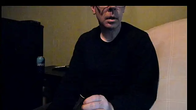 ImportantEquator0 online show from 11/12/25, 07:57