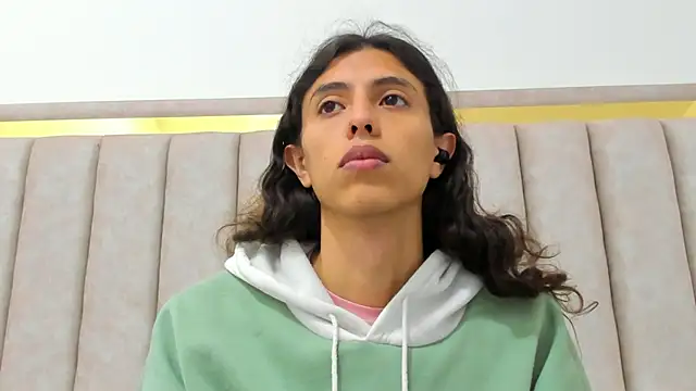 Snapshot of FreyaMoller chatting on 03/18/26, 06:55 FreyaMoller online show from 03/18/26, 06:55