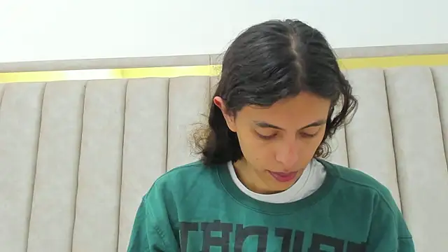 Snapshot of FreyaMoller chatting on 03/26/26, 06:57 FreyaMoller online show from 03/26/26, 06:57