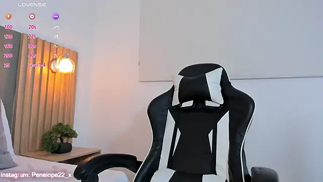 penelope22x  online show from 12/23/24, 01:40