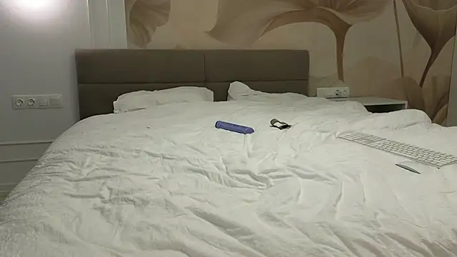 kimmie meow online show from 01/23/25, 03:22