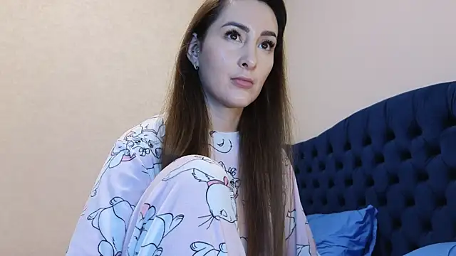 kimmie meow online show from 10/18/25, 04:52