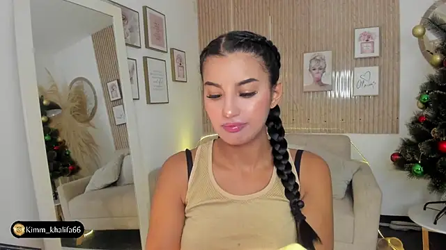 Kimm khalifa online show from 01/11/25, 09:04
