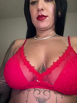 Snapshot of TigrezaSC chatting on 01/22/25, 08:40 TigrezaSC online show from 01/22/25, 08:40