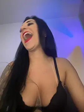 Snapshot of TigrezaSC chatting on 10/29/25, 09:49 TigrezaSC online show from 10/29/25, 09:49